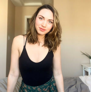 Meet your Posher, Kayla